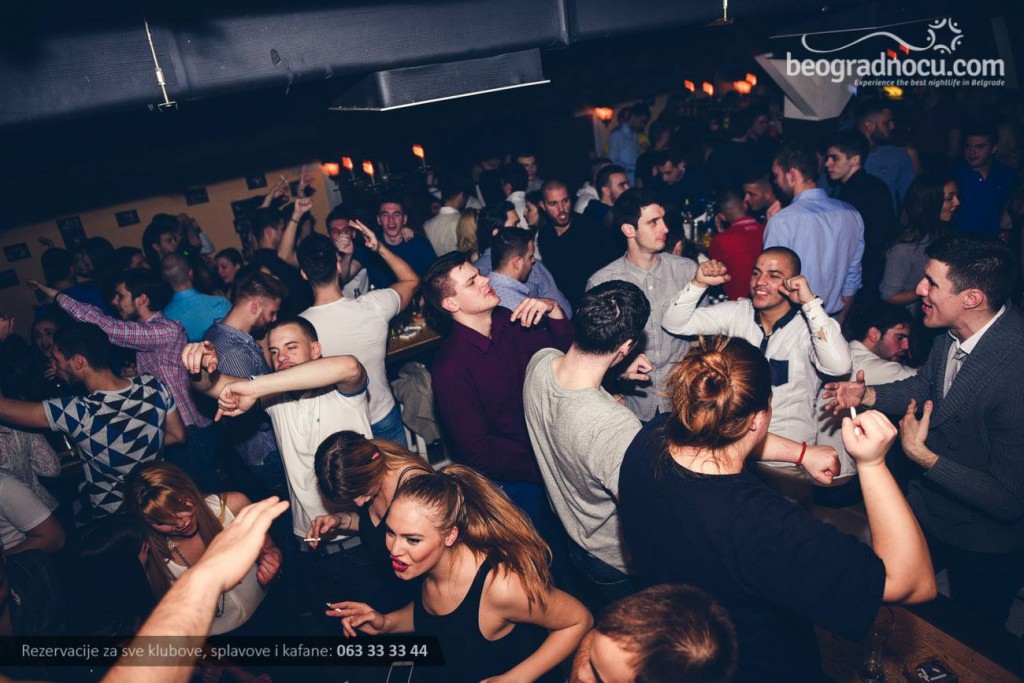 ona moja masa kafana