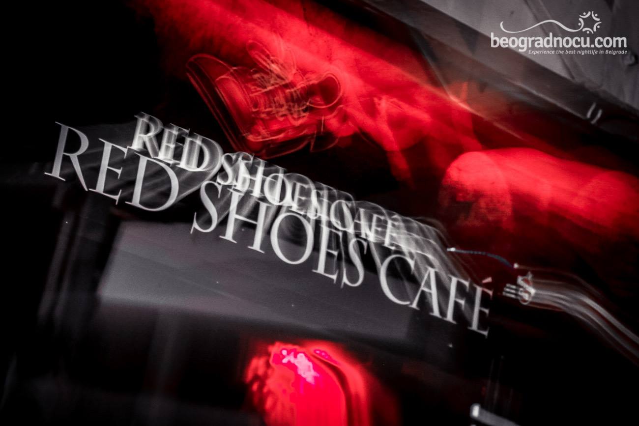 klub Red Shoes Cafe