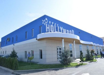 Svečana sala Inter Hollywood Ledine doček Nove godine 2022 Beograd