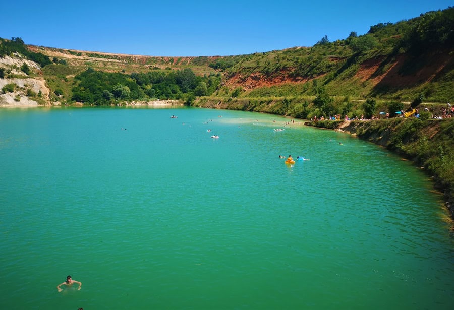 Bešenovačko jezero Fruška gora